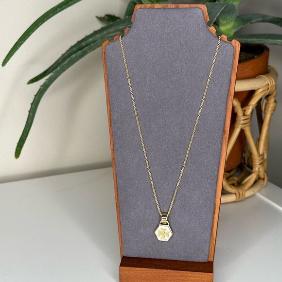 Tory Burch Kira Hexagon Logo Pendant Necklace Gold-Plated Brass White Enamel 18” - Picture 1 of 6